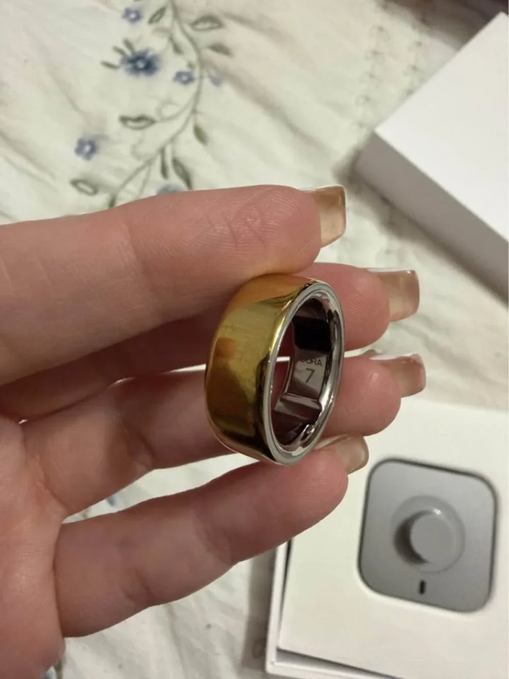 Gold Oura Ring 4